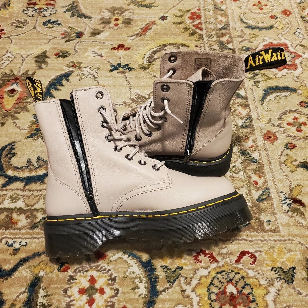 DR.MARTENS Jadon III Boot Pisa Leather Platforms